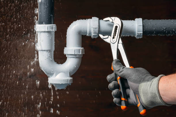 Professional Drain Cleaning technician working in Chandler, OK